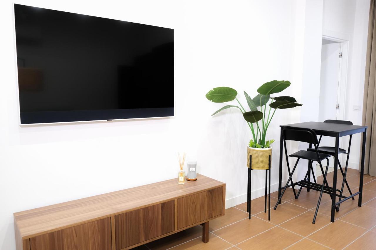 Aroma Apartment, Maschio Angioino-Porto Di Napoli Екстериор снимка